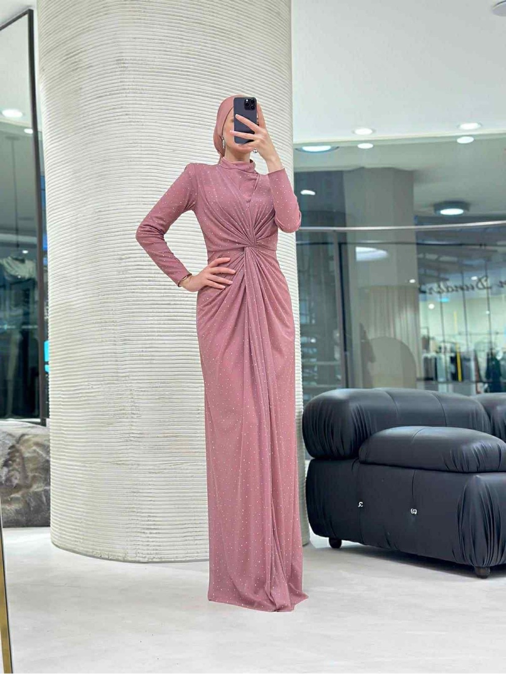 Elegant Dusty Rose Ruched Evening Gown